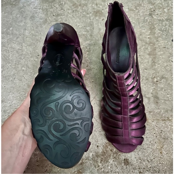 Purple Shoes - Picture 3 of 3